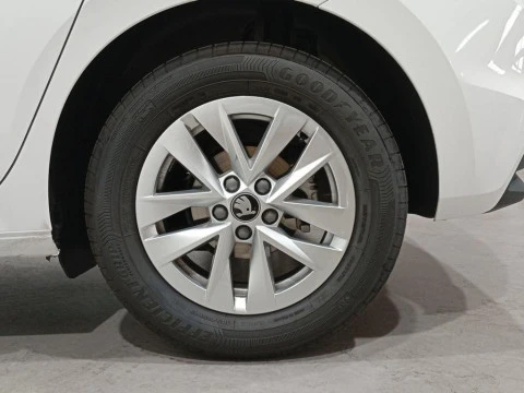 Skoda Fabia 1.0 TSI Selection 70 kW (95 CV)