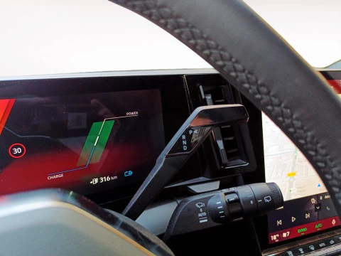 Renault Scenic E-Tech TECHNO 220CV GRAN AUTONOMIA