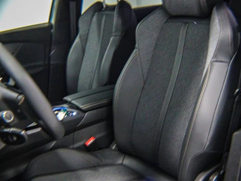 Peugeot 5008 GT-Line 1.6L BlueHDi 88kW (120CV) S&S