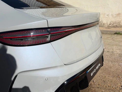 BYD SEAL  EXCELLENCE