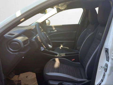 Jeep Avenger 1.2 eHybrid 81kW (110CV) Longitude