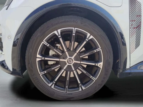 Renault R5 E-Tech R5 Iconic cinq autonomia confort 110 kW