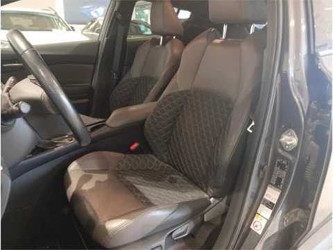 Toyota C-HR 5P STYLE 180H e-CVT