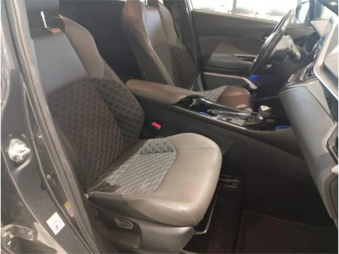 Toyota C-HR 5P STYLE 180H e-CVT