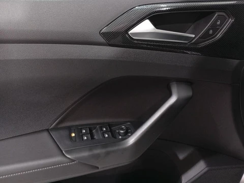 Volkswagen T-Cross R-Line 1.0 TSI 85 kW (116 CV) DSG