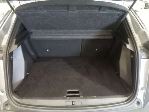 Peugeot 2008 Allure BlueHDI 130 S&S EAT8