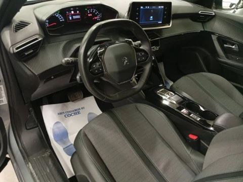 Peugeot 2008 Allure BlueHDI 130 S&S EAT8
