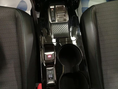 Peugeot 2008 Allure BlueHDI 130 S&S EAT8