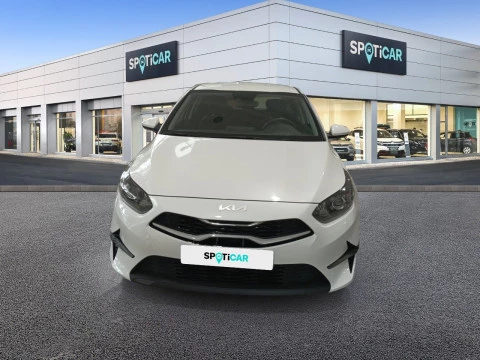 Kia Ceed 1.0 T-GDi 88kW (120CV) Drive Kia Ceed 1.0 T-GDi 88kW (120CV) Drive