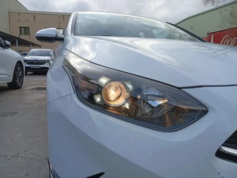 Kia Ceed 1.0 T-GDi 74kW (100CV) Drive