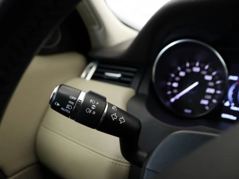 Land Rover RANGE ROVER EVOQUE R ROVER EVOQUE 2.0L TD4 110KW 4WD AUTO HSE 5P