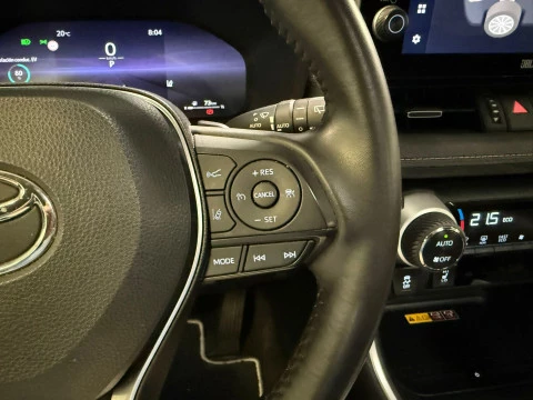 Toyota Rav4 2.5l 220H Advance