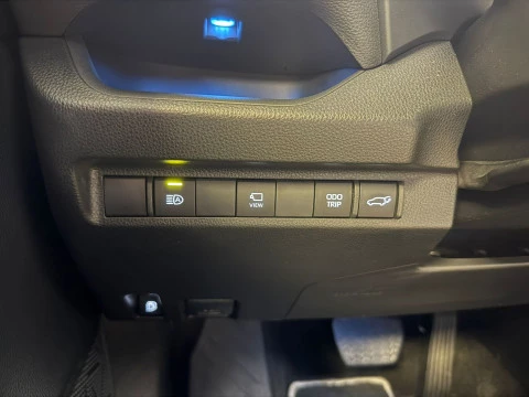 Toyota Rav4 2.5l 220H Advance