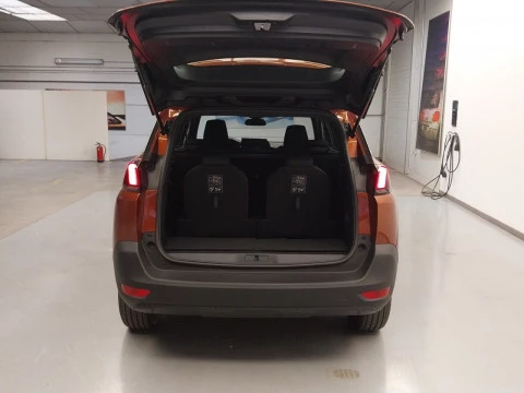 Peugeot 5008 NSUV  Active Pack Gasolina 130 S&S EAT8