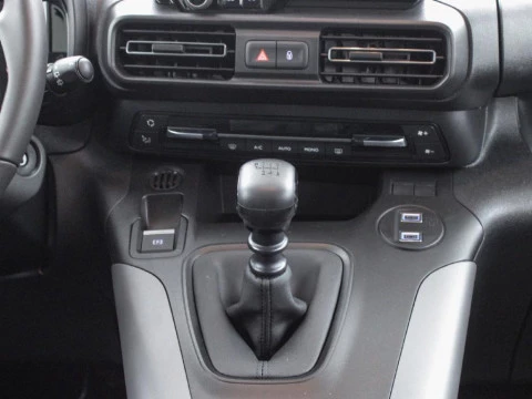 Toyota Proace PF Proace City Verso - MY26