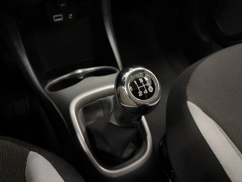 Toyota Aygo 1.0 70 x-play 51 kW (69 CV)