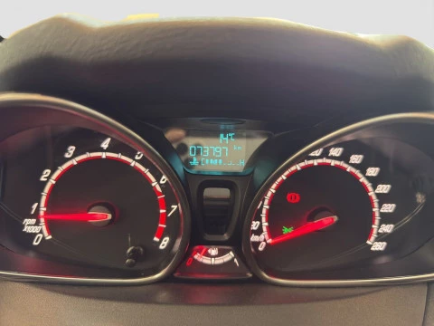 Ford Fiesta  ST 1.6T 182 CV