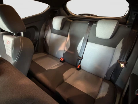 Ford Fiesta  ST 1.6T 182 CV