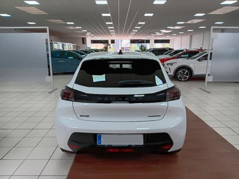 Peugeot 208 1.2 MHEV 110 E-DCS6 AUTO ALLURE 5P
