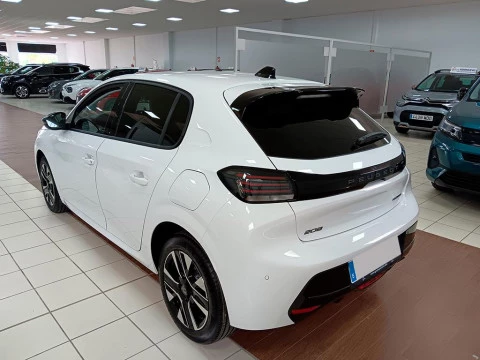 Peugeot 208 1.2 MHEV 110 E-DCS6 AUTO ALLURE 5P