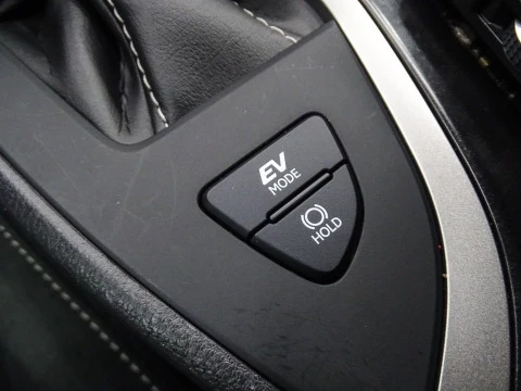 Lexus UX 2.0 250h Executive