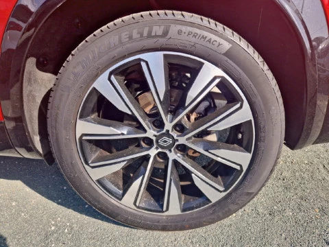 Renault Espace Techno E-Tech full hybrid 146kW