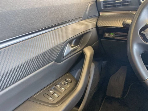 Peugeot 508 5P Allure BlueHDi 130 S&S EAT8