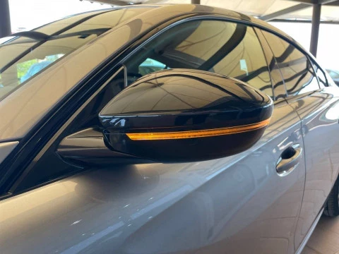 Peugeot 508 5P Allure BlueHDi 130 S&S EAT8