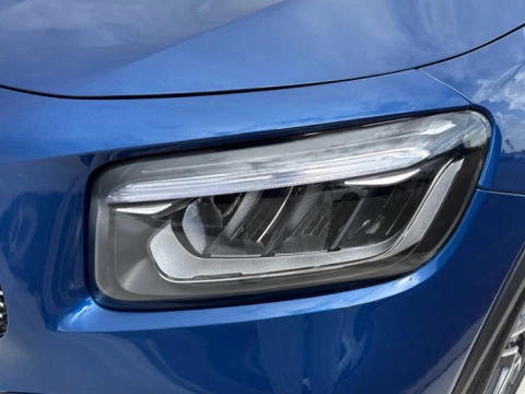 Mercedes-Benz GLB  200 d