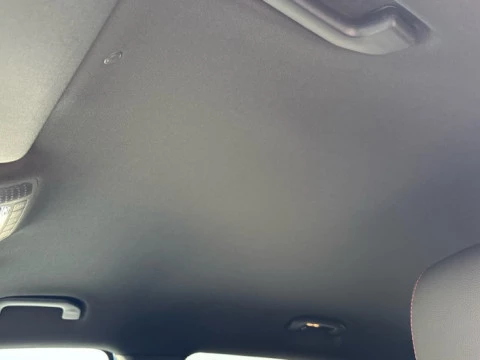 Mercedes-Benz GLB  200 d