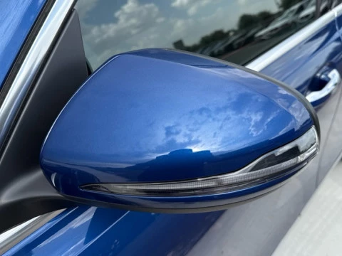 Mercedes-Benz GLB  200 d