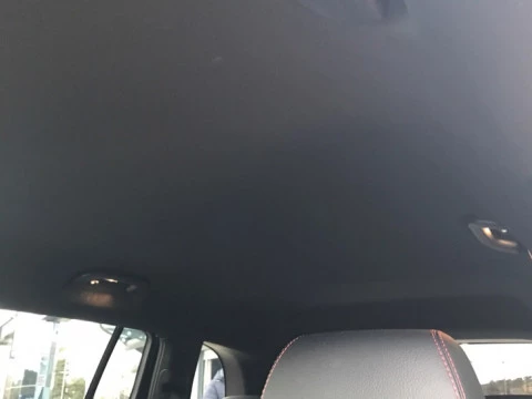 Mercedes-Benz GLB  200 d