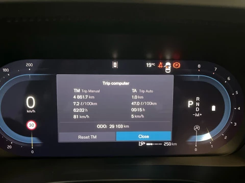 Volvo XC40 XC40 Core, B3 Mild Hybrid, Gasolina