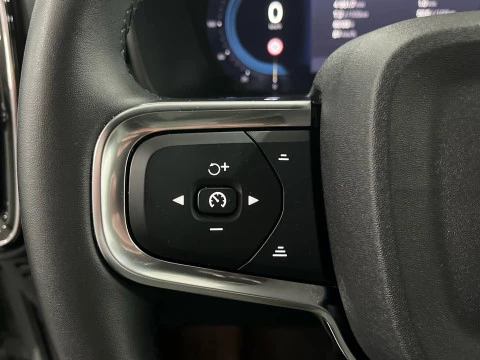 Volvo XC40 XC40 Core, B3 Mild Hybrid, Gasolina