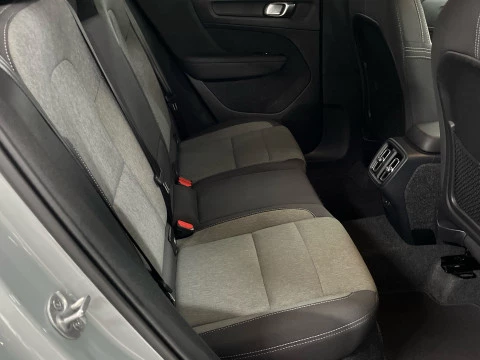 Volvo XC40 XC40 Core, B3 Mild Hybrid, Gasolina