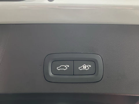 Volvo XC40 XC40 Core, B3 Mild Hybrid, Gasolina