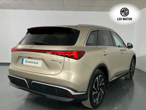 MGS6 EV Luxury