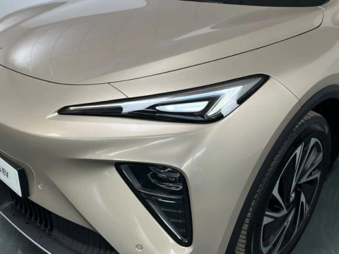 MGS6 EV Luxury