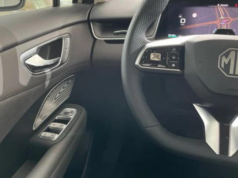 MGS6 EV Luxury