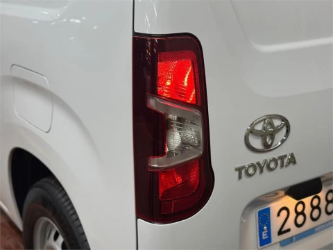 Toyota Proace City Van EV 50kWh 136CV GX L1