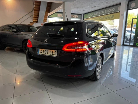 Peugeot 308 SW Active BlueHDi 130 S&S EAT8