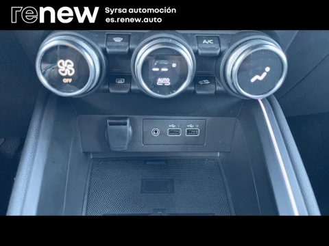 Renault Clio techno Eco-G 100cv (74kW)