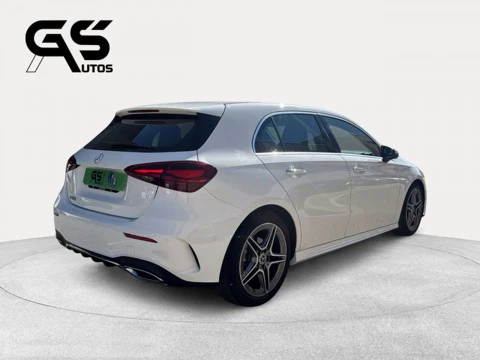 Mercedes-Benz Clase A 180 100 kW (136 CV)