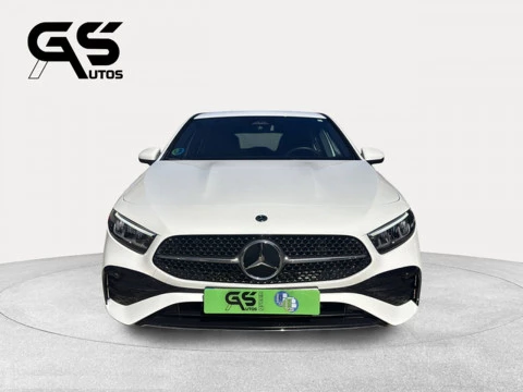 Mercedes-Benz Clase A 180 100 kW (136 CV)