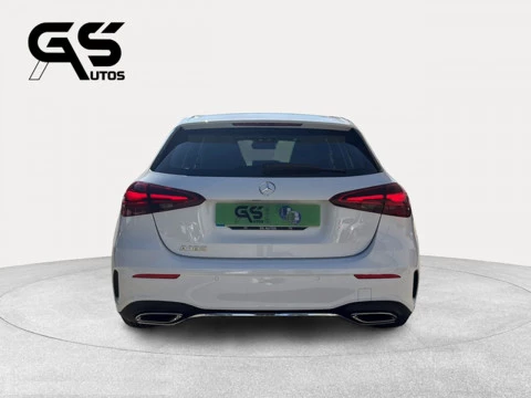 Mercedes-Benz Clase A 180 100 kW (136 CV)