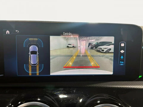 Mercedes-Benz Clase A 180 100 kW (136 CV)