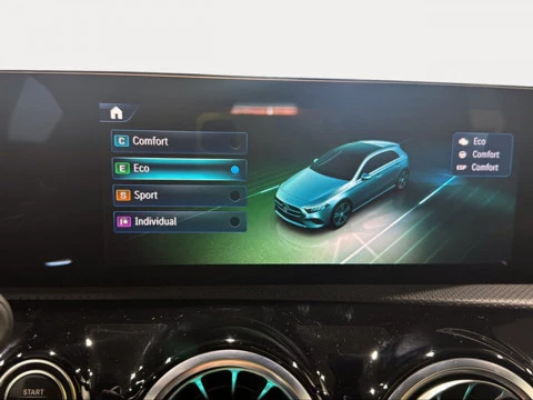 Mercedes-Benz Clase A 180 100 kW (136 CV)