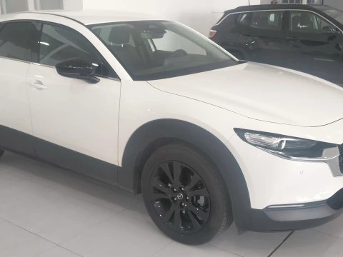 Mazda CX-30 e-SKYACTIV G Homura