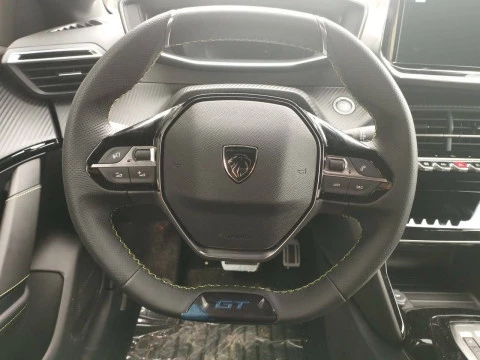 Peugeot e-208 GT Eléctrico 156 (115 Kw)