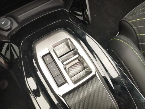 Peugeot e-208 GT Eléctrico 156 (115 Kw)